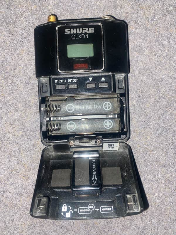 Shure QLXD1=-H50 2010s - NO ANTENNA. GOOD. Black image 1