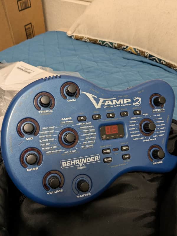 Behringer V-AMP 2 Virtual Guitar Amp