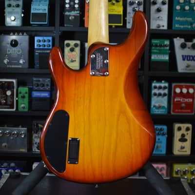 Ernie Ball Music Man Sterling USA 4H with Rosewood Fretboard 2000 - Honey Burst image 14