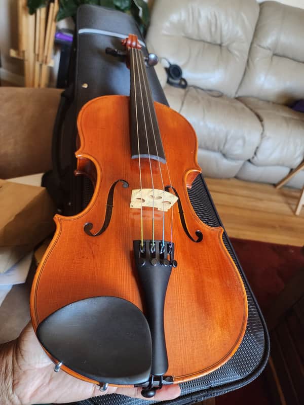 Robertson 4/4 violin 2012 - Glossy image 1