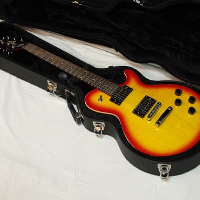 DEAN EVO 2000 electric GUITAR new w/ DEAN CASE - Trans Cherry Sunburst image 1