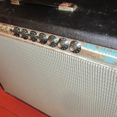 1971 Fender Twin Reverb Silverface w/ Footswitch image 2