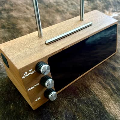 Petru Designs Now Playing Vinyl Record Stand Visualizer Walnut HIFI Stereo image 4