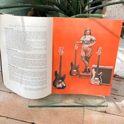 1960-1961 Fender Full Line Catalog Jazzmaster Telecaster Esquire Stratocaster Pre CbS vintage Case Candy collector image 4
