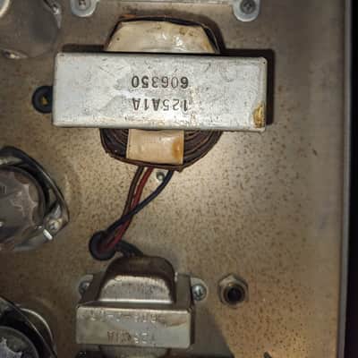 Fender Deluxe Reverb 2-Channel 22-Watt 1x12" Guitar Combo 1963 - 1967 - Black Panel image 11