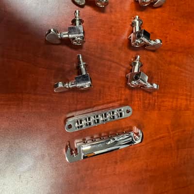 Gibson Hardware 2025 Nickel Grover Tuners and TOM Bridge and Tailpiece image 6