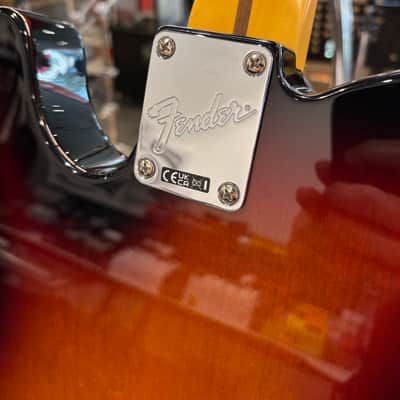 Fender American Professional Classic Telecaster 2025 - Present - 3-Color Sunburst image 4
