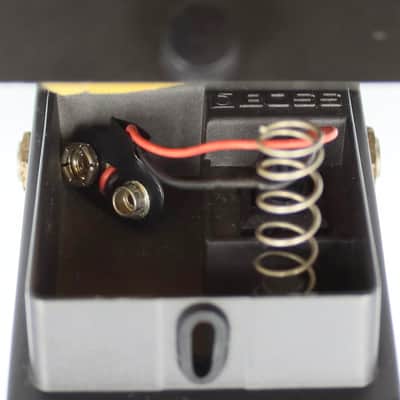 Boss MT-2 Metal Zone Distortion Guitar Effect Pedal OH34328 image 9