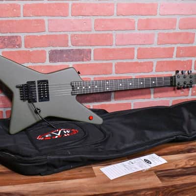 EVH Star Limited Edition Matte Army Drab 2023 w/Original Gigbag image 2