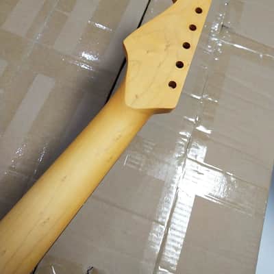 Maple Stratocaster Guitar Neck with Rosewood Fingerboard, 21-Frets image 2