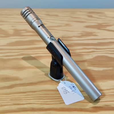 Shure SM81 Small Diaphragm Cardioid Condenser Microphone (Warranty) image 1