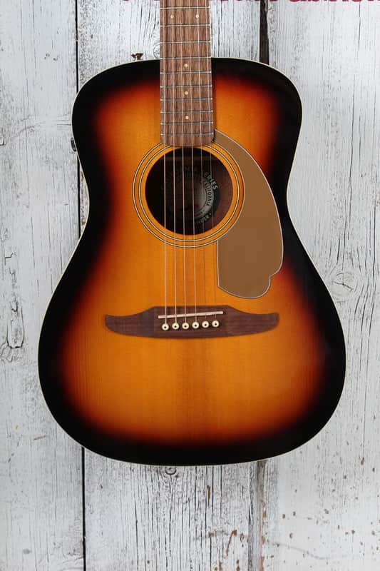 Fender Malibu Player