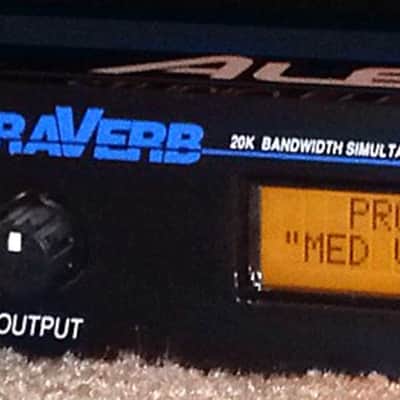 Vintage Alesis Quadraverb Reverb & Digital Effects 1U Rack Processor image 3