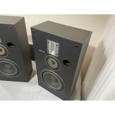 Rare Vintage Pioneer CS-05 3 Way Speakers (82) Japan Only W/ Ribbon Tweeters. Rare Vintage Pioneer CS-05 3 Way Speakers (82) Japan Only W/ Ribbon Tweeters. image 8