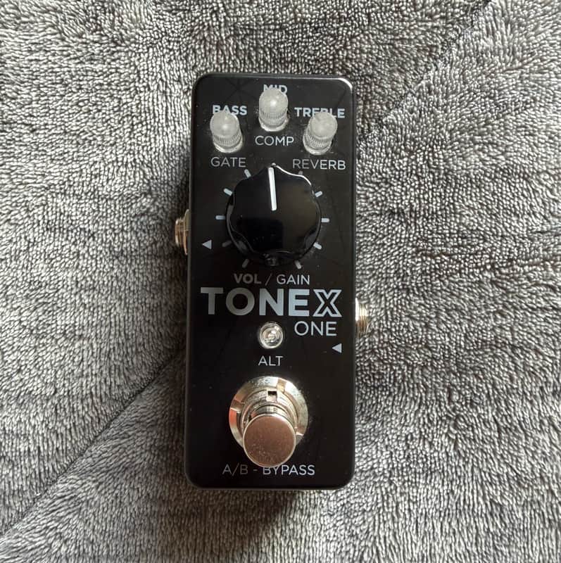IK Multimedia ToneX One