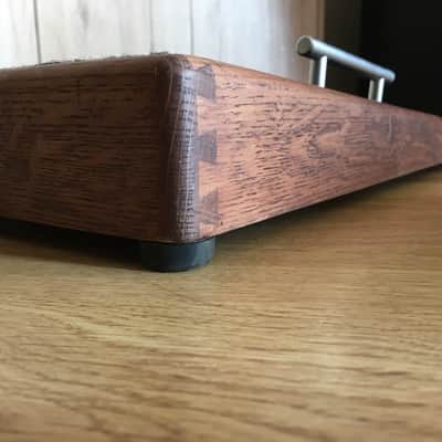 Pedalboard wooden masive image 3