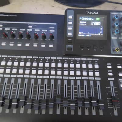 TASCAM DP-24SD 24-track Digital Portastudio 2015 - Present - Black image 5