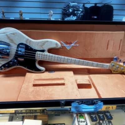 Fender Custom Shop 1975 NOS Jazz Bass, Faded Natural/Maple *On Order, ETA Dec. 2026 image 13
