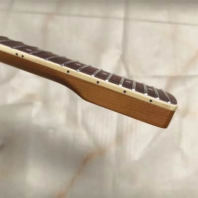 Roasted Maple Short Scale Strat Style Guitar Neck, Rosewood 22 Frets image 6