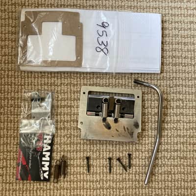 Kahler Bass tremolo (2400 - 4 string) - chrome image 3
