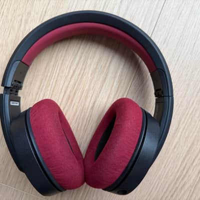 Focal Listen Professional Closed Back Headphones - 32 Ohms 2018 - Present - Black / Red image 1