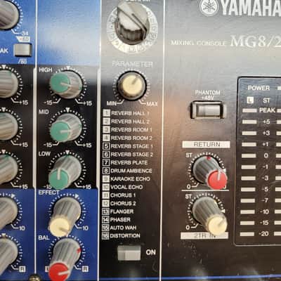 Yamaha MG8/2FX 8-channel Analog Mixer - Blue image 7