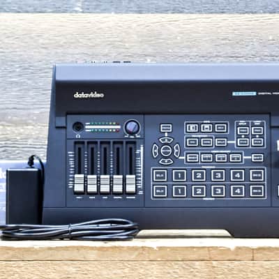 Datavideo SE-500HD 4-Channel 1080p HDMI Video Switcher / Built-In Audio Mixer image 7