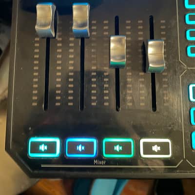 TC Helicon GoXLR USB Streaming Mixer Black image 3