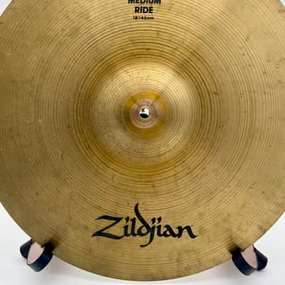 Zildjian 18" A Series Medium Ride Cymbal 1982 - 2005 - Traditional image 2