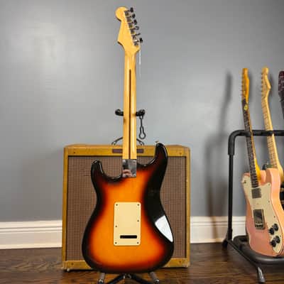Fender Mexican Standard Stratocaster Upgraded 2004 - Sunburst image 4