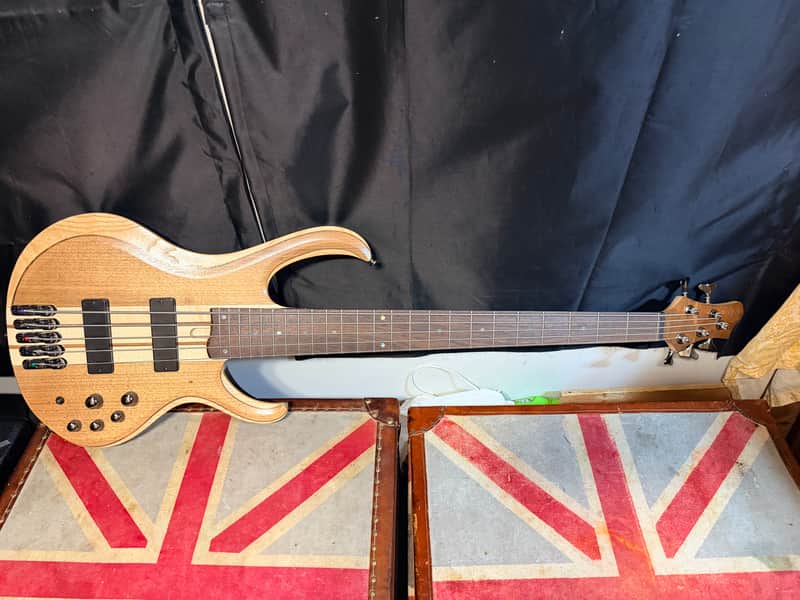 Ibanez BTB745-NTL Standard