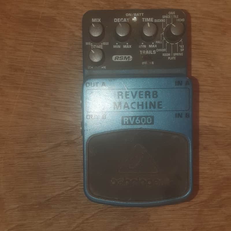 Behringer RV600 Reverb Machine Pedal | Reverb UK