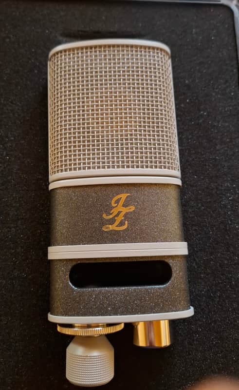 JZ V67 2025 - Gris image 1