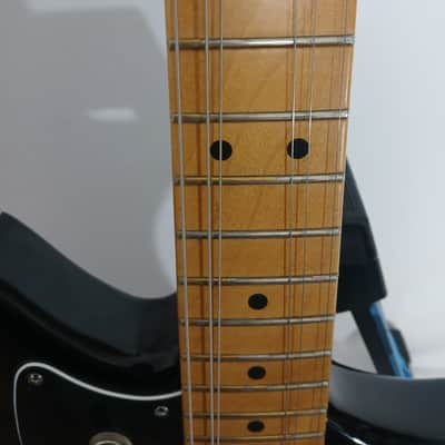 Fender Player Plus Meteora HH 2022 - Present - Silverburst image 7