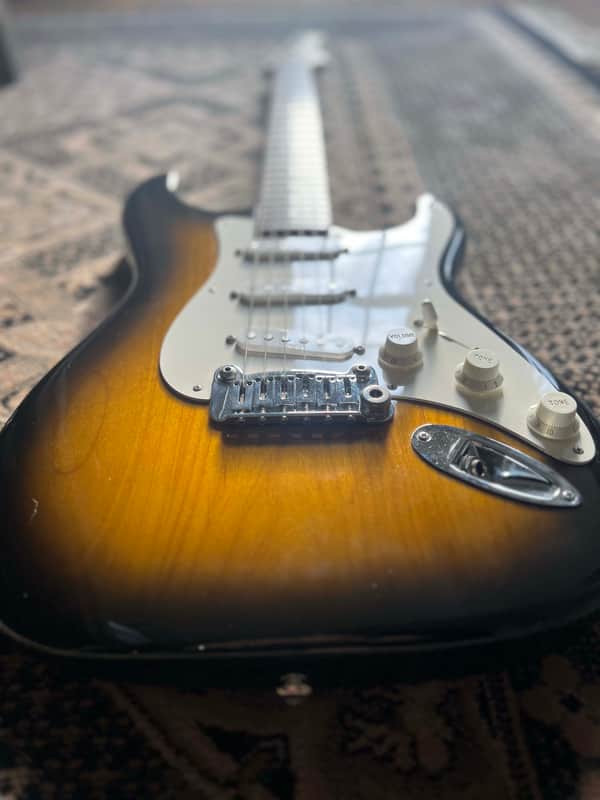 G&L Legacy USA Fullerton 2000's - Tobacco Burst image 1