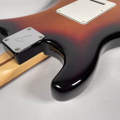 2021 Fender Player Stratocaster Sunburst Finish image 15
