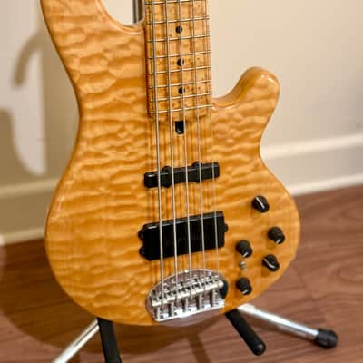 Lakland USA 55-94 Deluxe 5-String Bass – Quilted Maple – Birdseye Maple – Bartolini – G&G Case image 1
