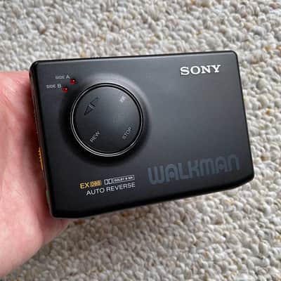 [RARE FULL BOX] Sony WM-600 Walkman Cassette Player, NM Shape, Working ! image 7