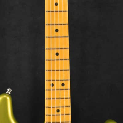 Mint Fender American Ultra II Stratocaster Solar Flare Maple Fingerboard image 4
