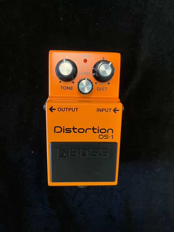 Boss DS-1 Distortion | Reverb