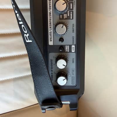 Roland Mobile Cube 2-Channel 25-Watt Stereo Guitar Combo image 3