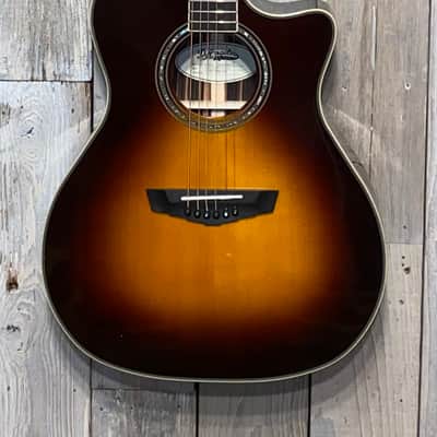 D'Angelico Excel Gramercy Acoustic/Electric Vintage Sunburst Hard Shell Case Included plus Extras ! image 2