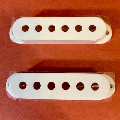 Pickup Covers (2) White - 50 mm Spacing, Single Coil Strat Style image 2