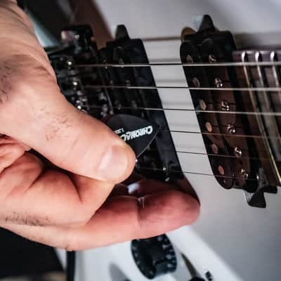 ChromaCast Michael Angelo Batio Shred Pick Sampler - 30 Pack | Premium Guitar Picks for Ultimate Shredding image 6
