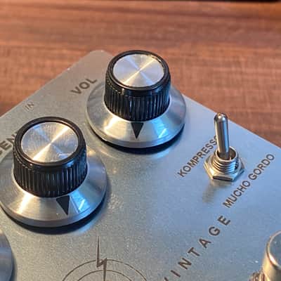 General Vintage Tone Brown Box MKII FX pedal Overdrive / Distortion ODS Classic Version Hand Made image 4