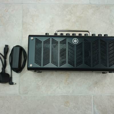 Yamaha THR10C Classic 10-Watt 2x3" Stereo Digital Modeling Guitar Combo 2013 - 2018 - Black image 2