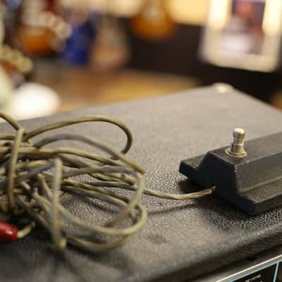 Acoustic 270 Bass Amp and 201 Cab image 9
