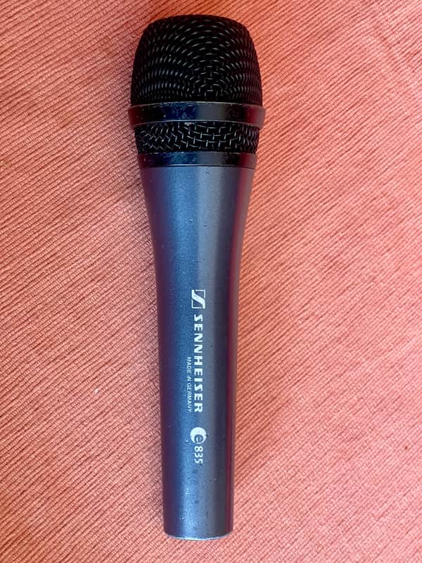 Sennheiser e835 Handheld Cardioid Dynamic Vocal Microphone 1998 - Present - Dark Grey