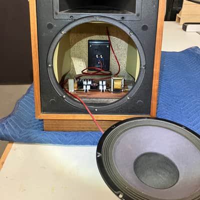 Klipsch Heresy II- Walnut image 8