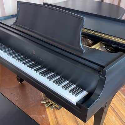 Steinway & Sons Model L 1974 - Ebony Satin image 8